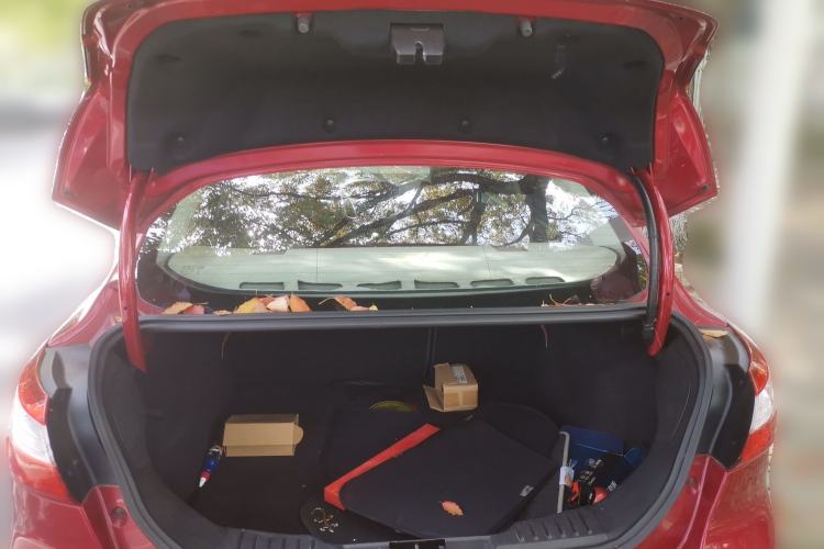 Used Ford Focus 2012 Sedan 1.6L Automatic Fashion Edition
