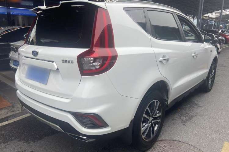 Used Geely Auto Vision X6 2019 1.4T CVT 4G Connected Luxury Version China V Standard
