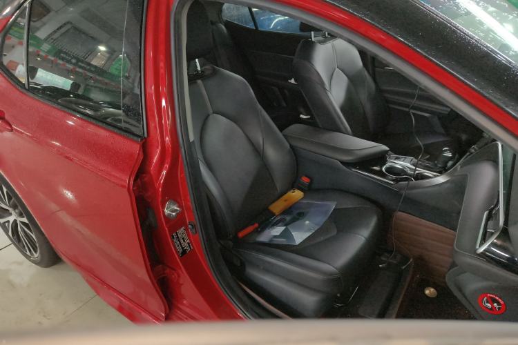 Used Toyota Camry 2019 2.5S FENGSHANG Version China VI Standard Right Front Seat