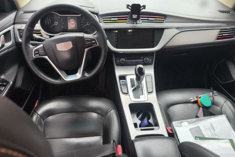 Used Geely Auto Emgrand GL 2018 1.8L DCT Elite Smart Connectivity Version Center Console