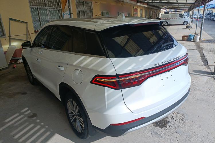 Used BYD Song Pro 2019 1.5T Automatic Prestige Model
