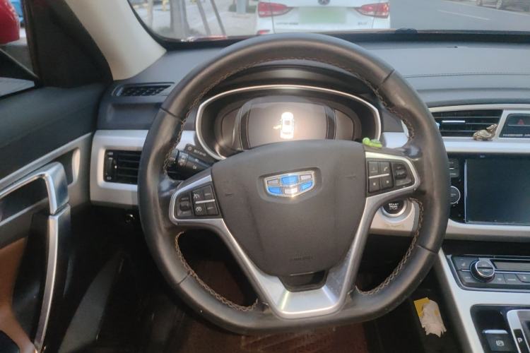 Used Geely Auto Emgrand X7 Sport 2016 1.8TD Automatic ZhiZun Version
