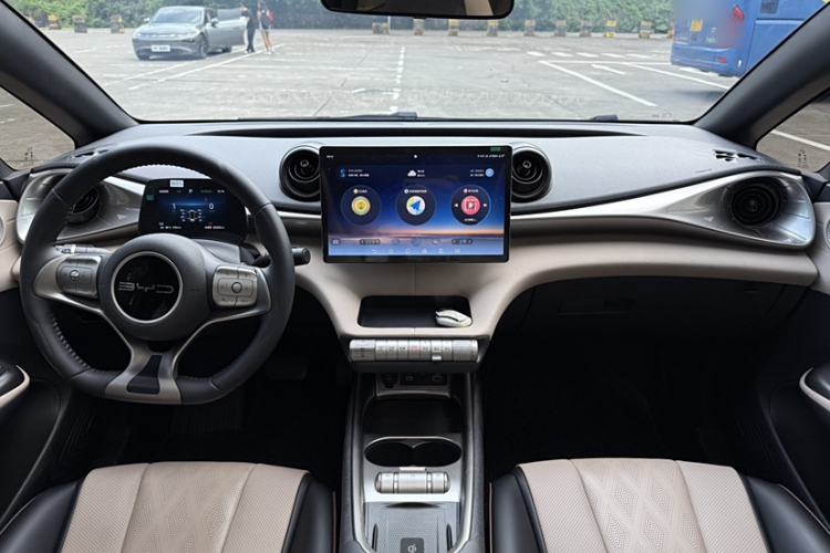 Used BYD Dolphin 2024 Honor Edition 420km Fashion Version
