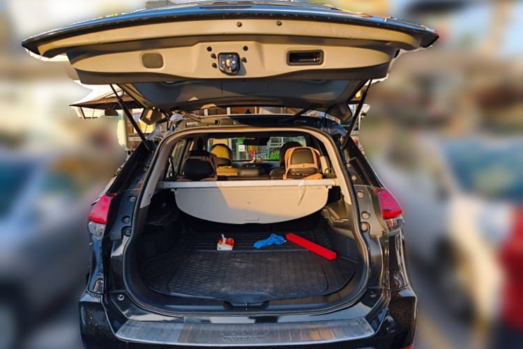 Used Nissan X-Trail 2019 2.0L CVT Smart Connect Comfort Edition 2WD