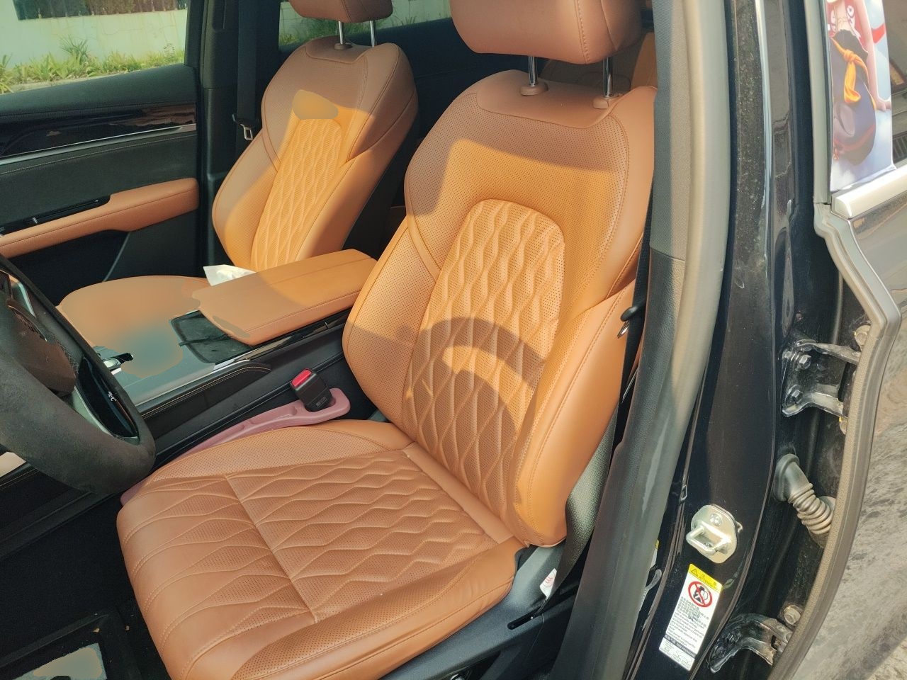 BYD Tang New Energy 2023 DM-i Champion Edition 112KM Prestige Model - Executive — снимка 15