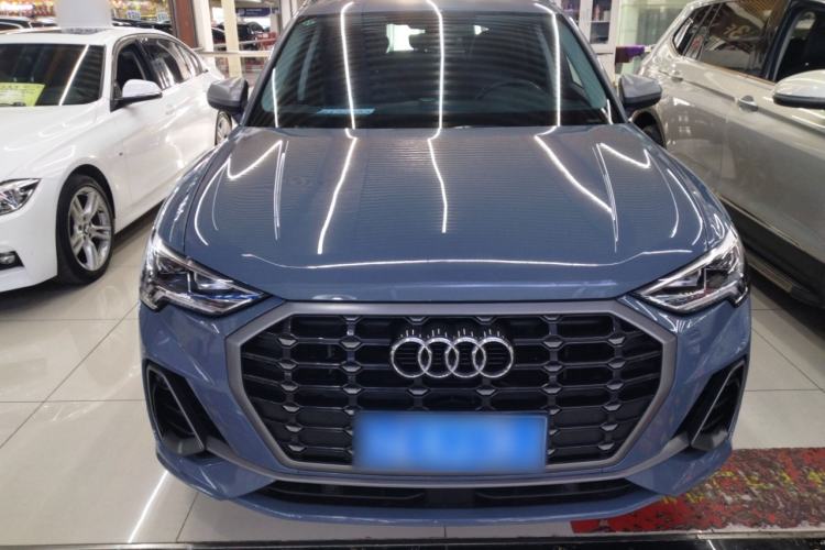 Used Audi Q3 2022 40 TFSI RS Package Performance Model
