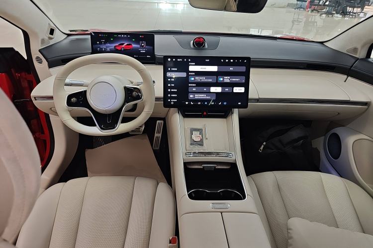 Used Hima Luxeed S7 2025 785 km Ultra