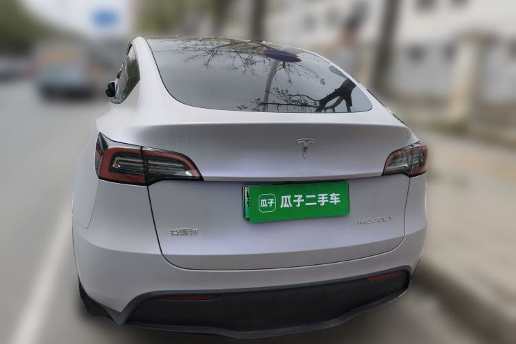 Used Tesla Model Y 2022 Rear-Wheel-Drive Version
