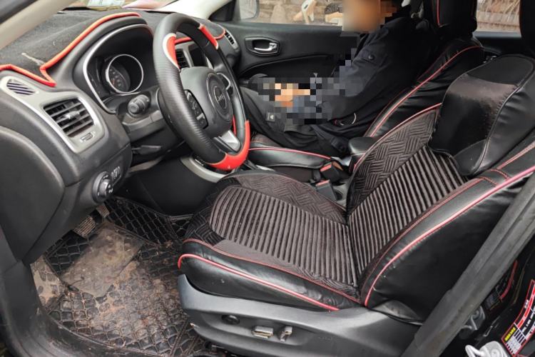 Used Jeep Compass 2020 220T Automatic Leading Edition
