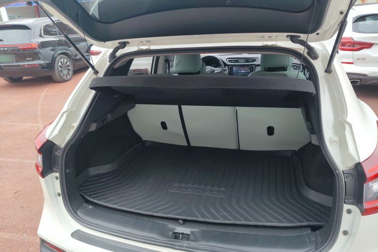 Used Nissan Qashqai 2022 2.0L CVT XV Smart Enjoyment Version Trunk