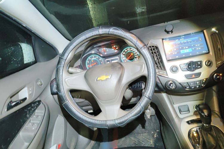 Used Chevrolet Cruze 2015 1.5L Automatic Fashion Navigation Edition