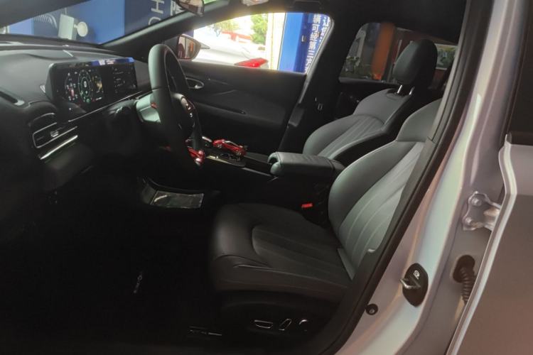 Used GAC Trumpchi EMPOW 2024 270T DCT Yingbao R-Style Edition Left Front Seat