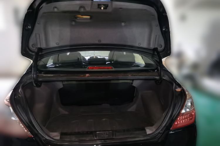 Used Geely Auto Classic Emgrand 2013 Sedan 1.5L Manual Entry-Level Model