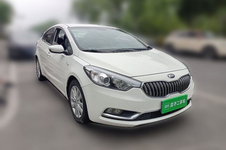 Used Kia K3 2015 1.6L Automatic GL Front Right 45 Deg