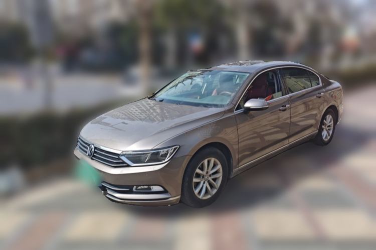 Used Volkswagen Magotan 2017 280TSI DSG Comfort Model