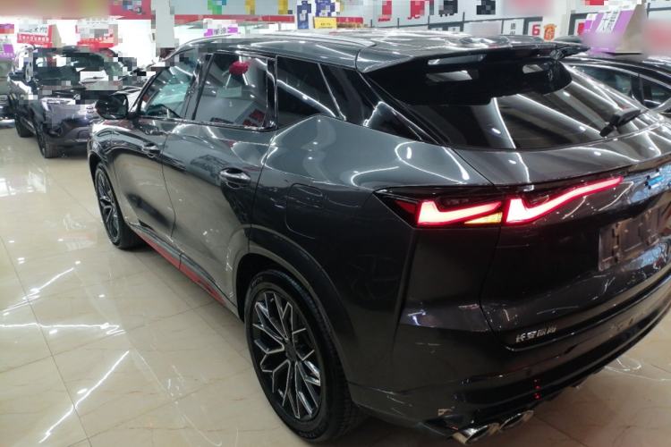 Used CHANGAN OSHAN Z6 2022 Blue Whale 1.5T DCT Smart Edition Urban Version Rear Left 45 Deg