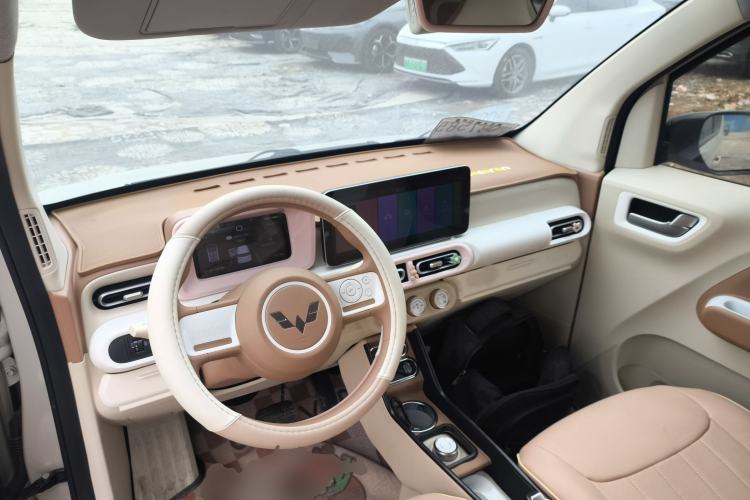 Used Wuling Hongguang MINIEV 2024 3rd Generation 215km Youth Edition