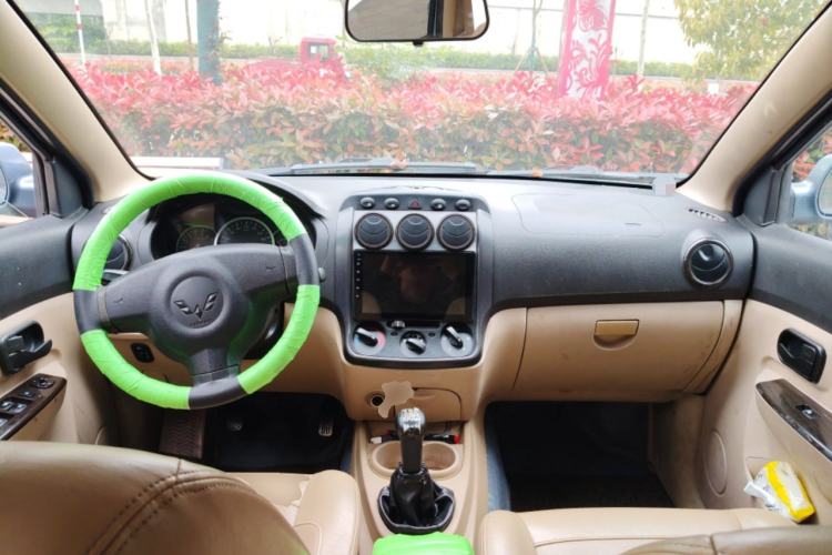 Used Wuling Hongguang 2010 1.4L Luxury Model