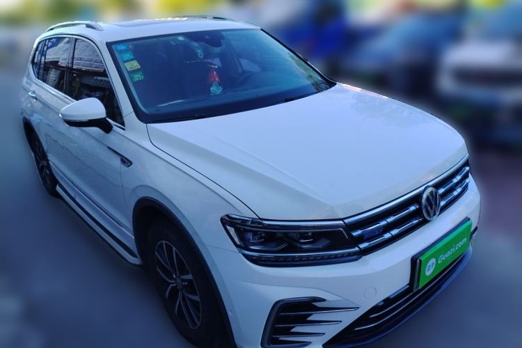 Used Volkswagen Tiguan L New Energy 2019 430 PHEV Hybrid Flagship Model Front Right 45 Deg