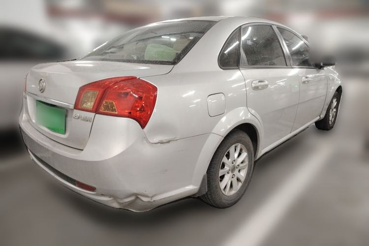 Used Buick Excelle 2015 1.5L Manual Classic Trim
