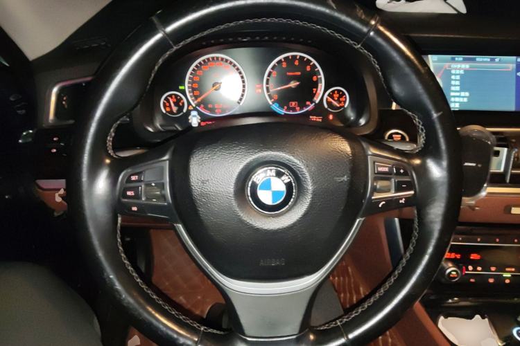 Used BMW 5 Series GT 2010 535i Luxury Edition
