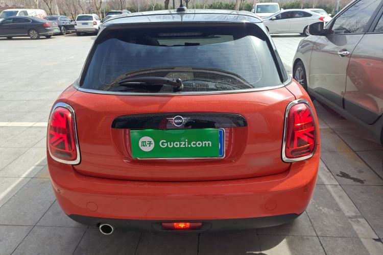 Used MINI 2021 1.5T COOPER Classic Edition Five-Door Version
