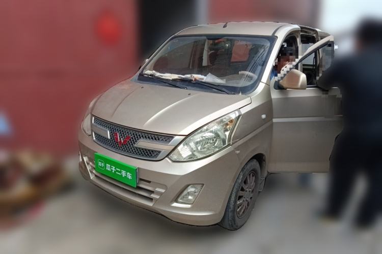 Used Wuling Rongguang V 2018 1.5L Standard Version