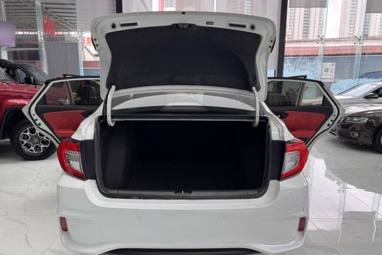 Used Honda Envix 2019 180TURBO CVT Enjoyment Version China VI Trunk