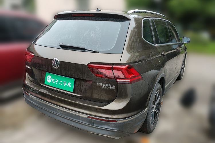 Used Volkswagen Tiguan L 2017 380TSI Automatic All-Wheel-Drive Luxury Edition Rear Right 45 Deg