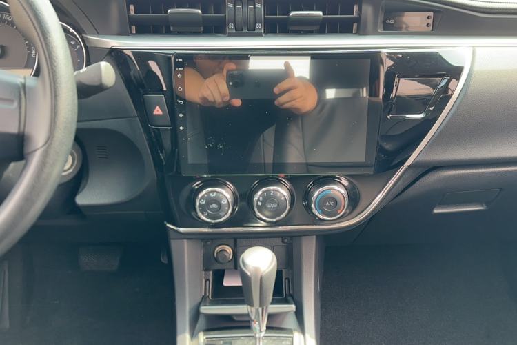 Used Toyota Corolla 2017 1.2T CVT GL
