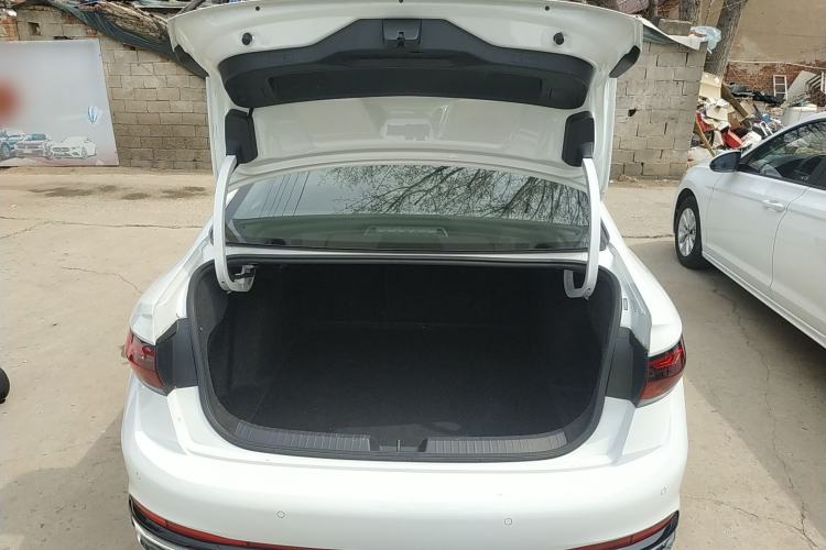 Used Volkswagen Sagitar 2023 200TSI DSG Excellence Edition Trunk