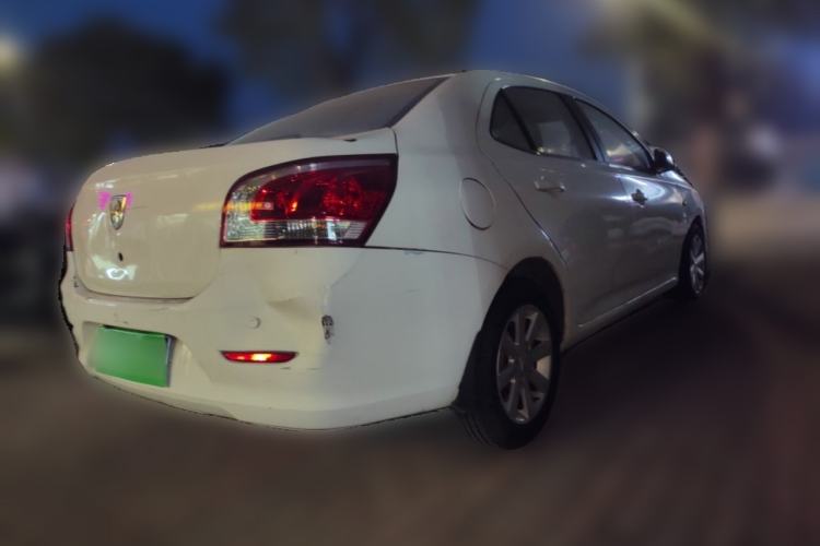 Used Baojun 630 2012 1.5L DVVT automatic comfort version
