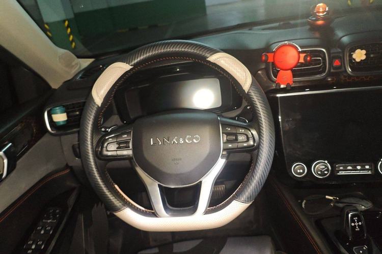 Used Lynk & Co 02 2019 High-Energy Edition 2.0T Automatic Two-Wheel Drive Rugged Version China VI Standard

