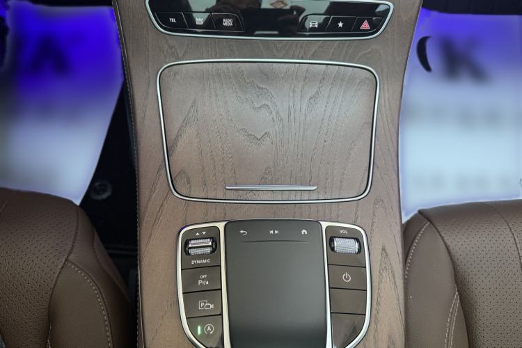 Used Mercedes-Benz E-Class 2023 Updated E 300 L Fashion Edition
