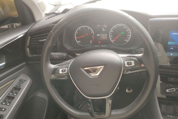 Used Jetta VS5 2019 280TSI Automatic Enjoyment Model
