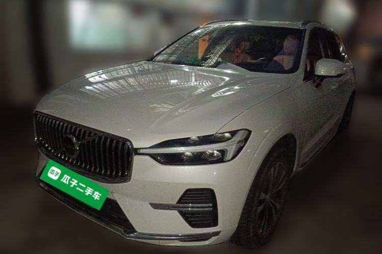 Used Volvo XC60 2022 B5 4x4 Zhiyi Luxury Edition