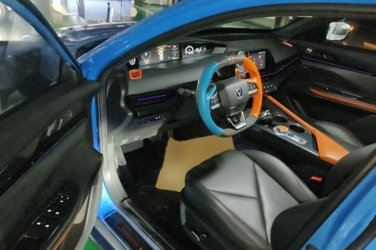 Used Changan UNI-V 2022 1.5T Smart Navigation Version