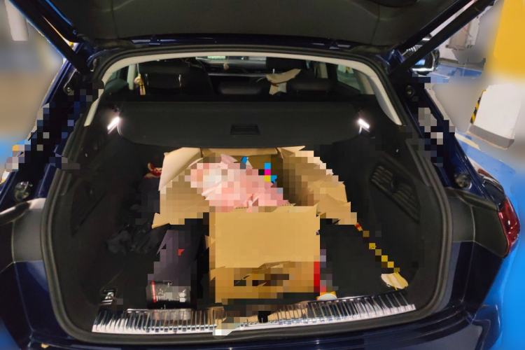 Used Audi e-tron 2019 55 quattro Fashion Edition Trunk