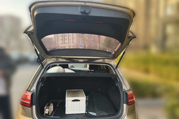 Used Volkswagen Golf 2017 230TSI Automatic Comfort Edition – Celebrating Milestone of One Million Units