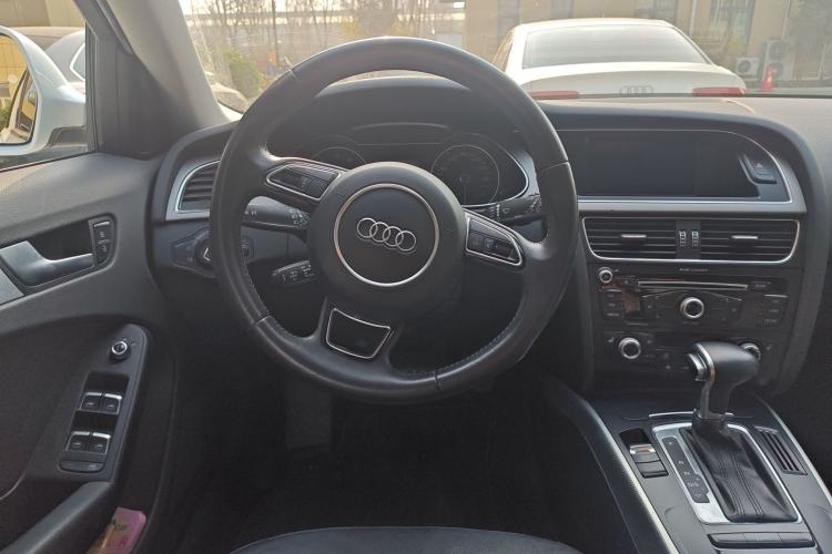 Used Audi A4 2013 40 TFSI allroad quattro Comfort model