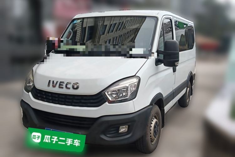 Used Iveco Eurocargo 2021 2.0T Manual Super-Rui Short Wheelbase Low-Roof Side-Hinged Door F1A