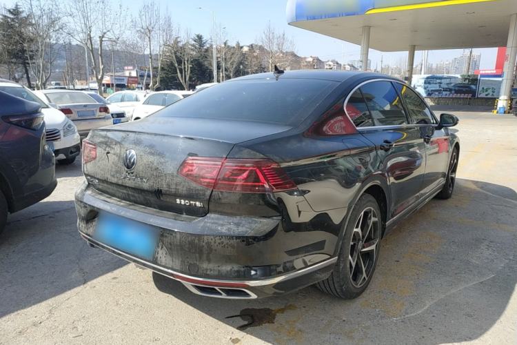 Used Volkswagen Magotan 2023 2 Million Units Limited Edition 330TSI DSG Leading Version