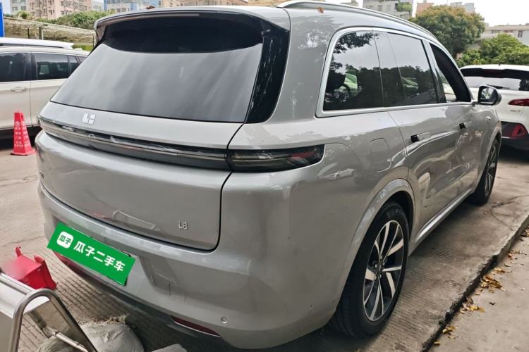 Used Li Auto L8 2023 Pro Model
