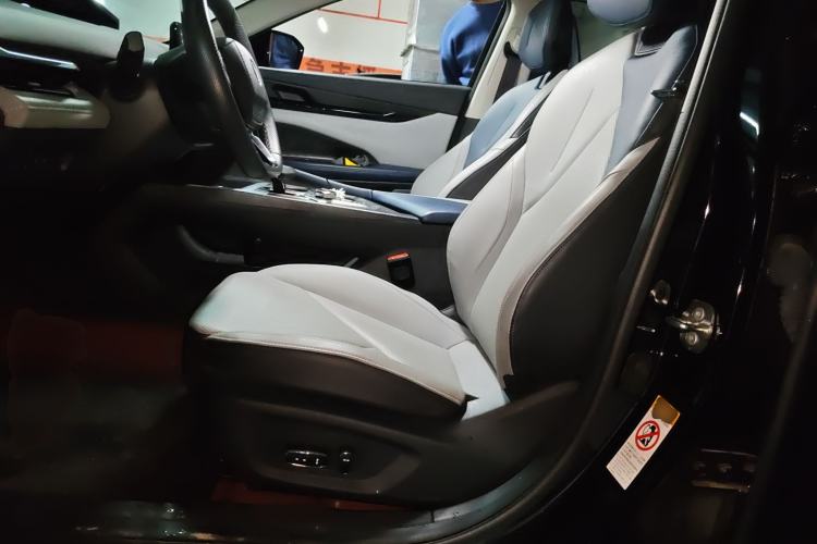 Used CHANGAN UNI-V iDD 2023 Zhidian iDD 1.5T 113km Smart & Fun Version (Rapid Edition)