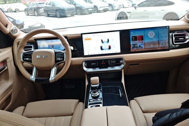 Used BAIC Off-Road BJ60 Leiting 2024 Magic Electric Drive Advanced Version 7 Seats
