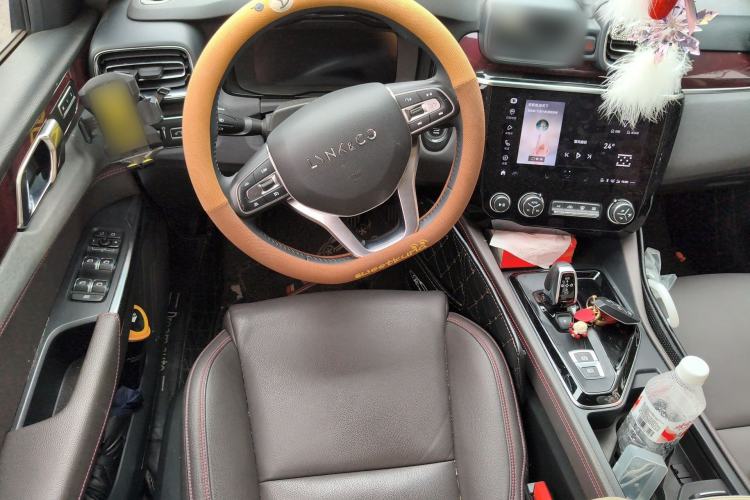 Used Lynk & Co 02 2019 1.5T DCT Two-Wheel Drive Shine Pro Edition China VI Standard Steering Wheel