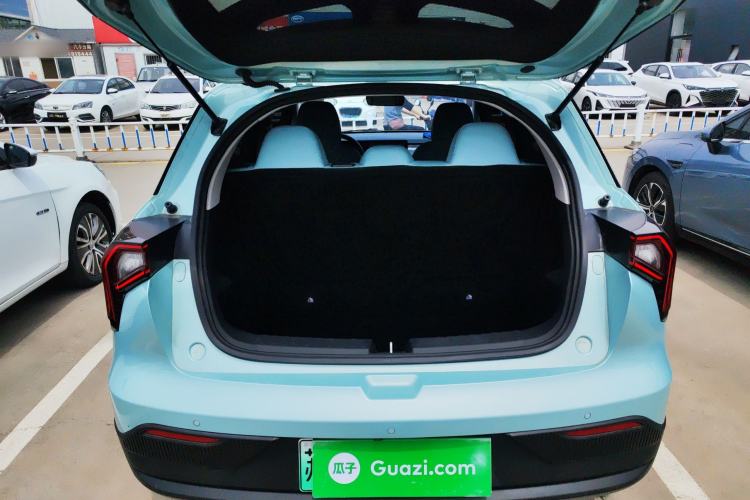 Used Geometry E Firefly 2024 301km Starlight Trunk