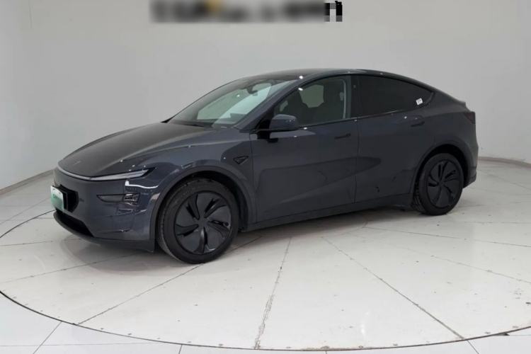 Used Tesla Model Y 2025 Rear-Wheel-Drive Version