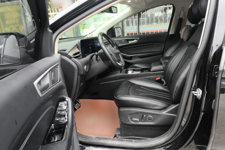 Used Ford Edge 2021 PLUS EcoBoost 245 Two-Wheel-Drive Titanium 7-Seater