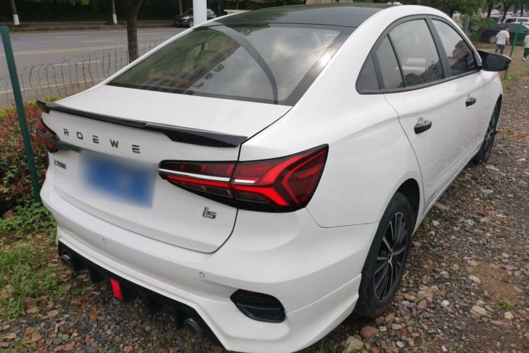 Used Roewe i5 2021 1.5L CVT Black Gold Edition Rear Right 45 Deg